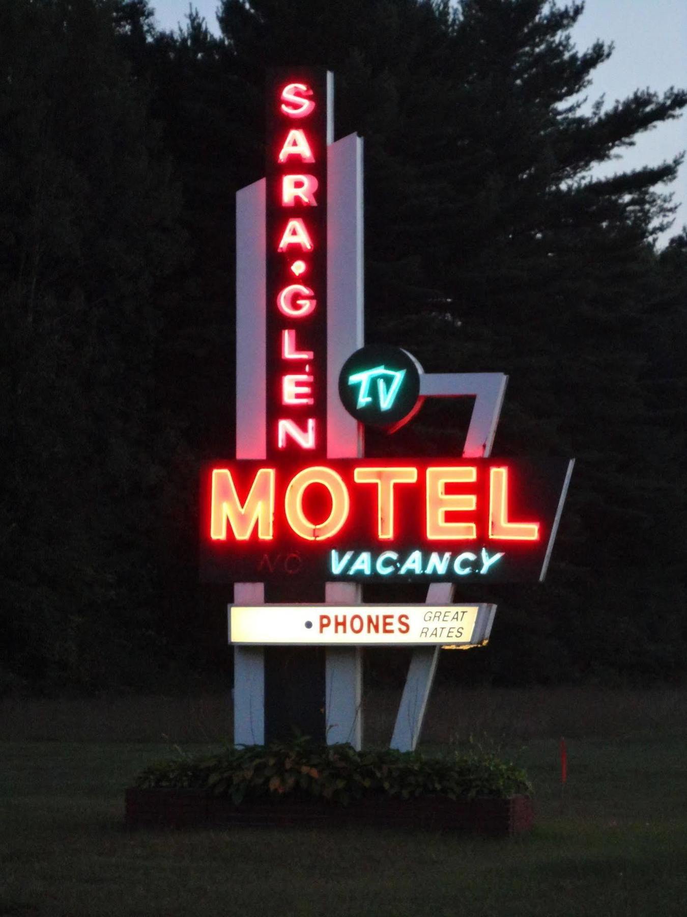 Sara Glen Motel - Saratoga Springs-Glens Falls Fort Edward Exterior foto