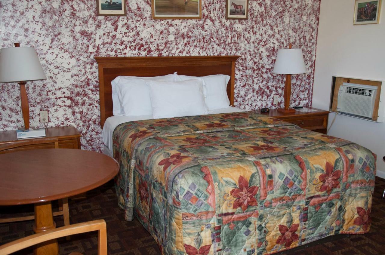 Sara Glen Motel - Saratoga Springs-Glens Falls Fort Edward Exterior foto