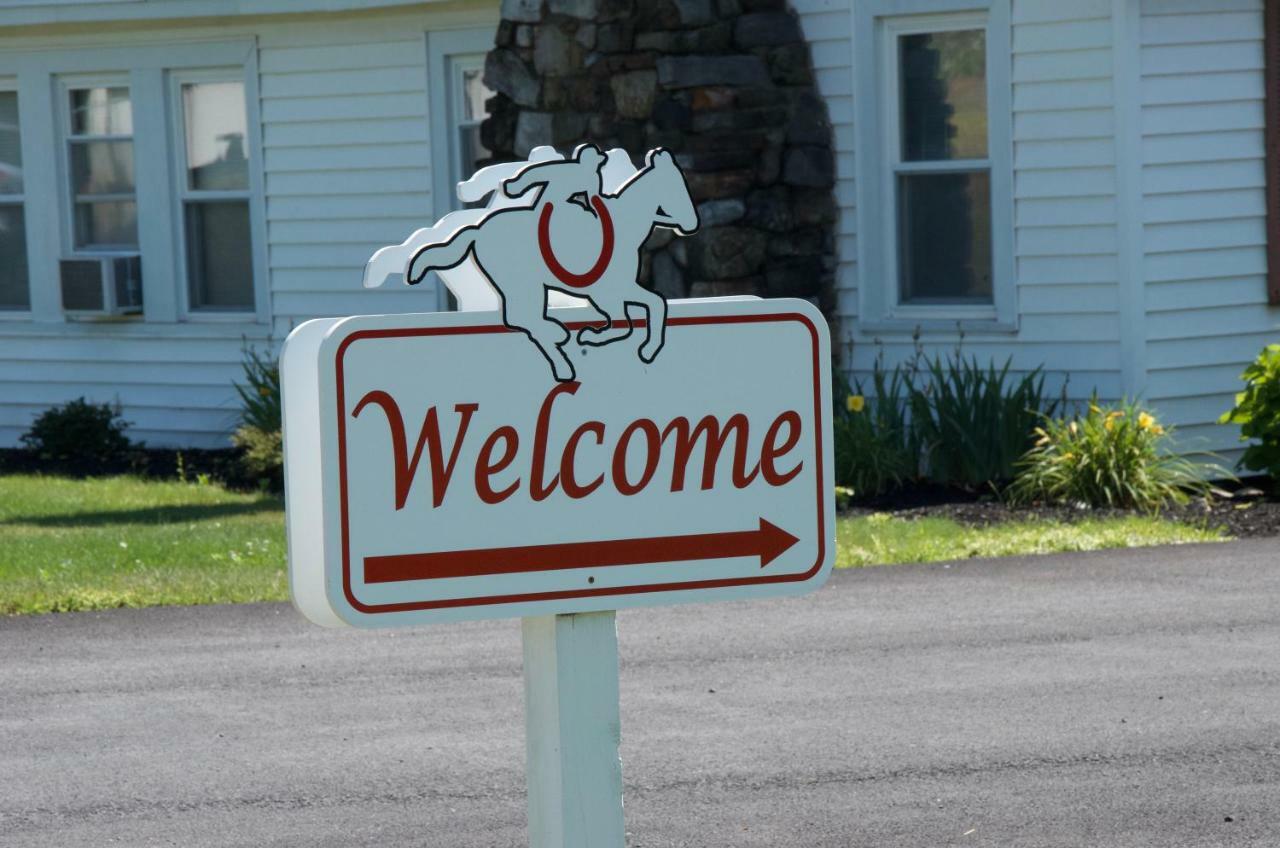 Sara Glen Motel - Saratoga Springs-Glens Falls Fort Edward Exterior foto